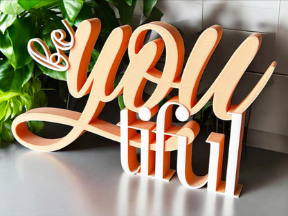 3D-Druck Schild „beYOUtiful“ – Motivationsspruch, personalisierbar, moderne Deko für Zuhause, Büro oder als Geschenk